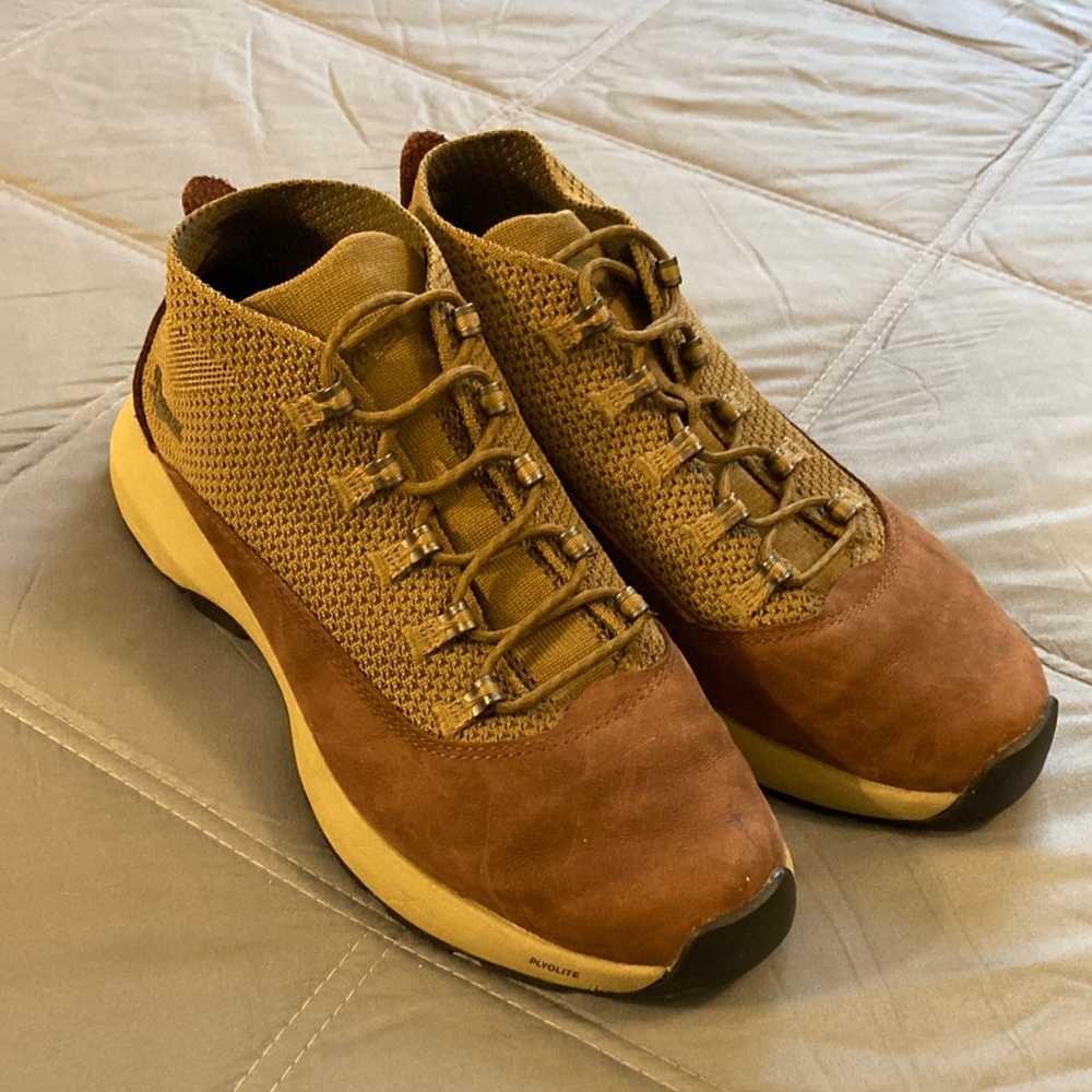 Danner Caprine Brown Tan Sneakers Rugged Comfort